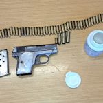 25-07-2025 Συνελήφθη άνδρας στην Πάτρα για παράβαση της νομοθεσίας περί όπλων και κατοχή κροτίδων (3)